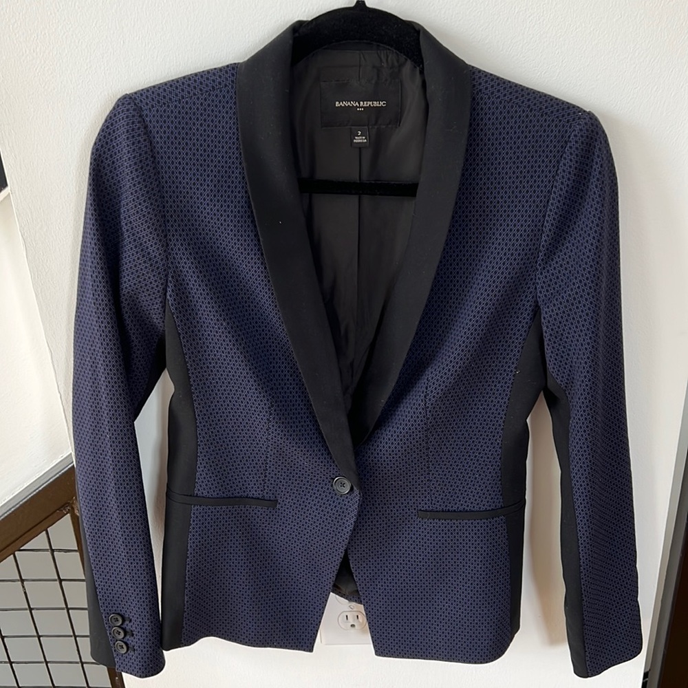 Banana Republic Navy/Black Tuxe style blazer